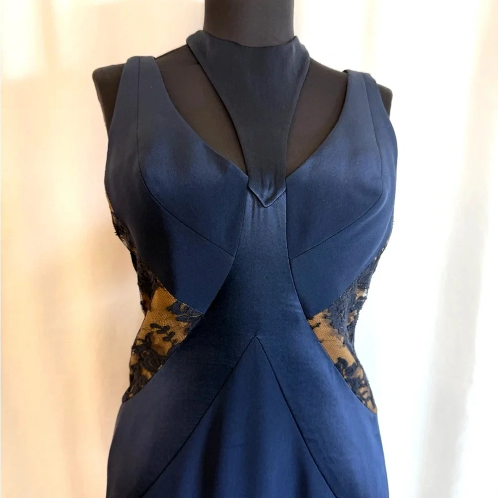 Peggy Jennings Navy Satin Midi Dress with Lace Sides - size Small - Picture 2 of 6